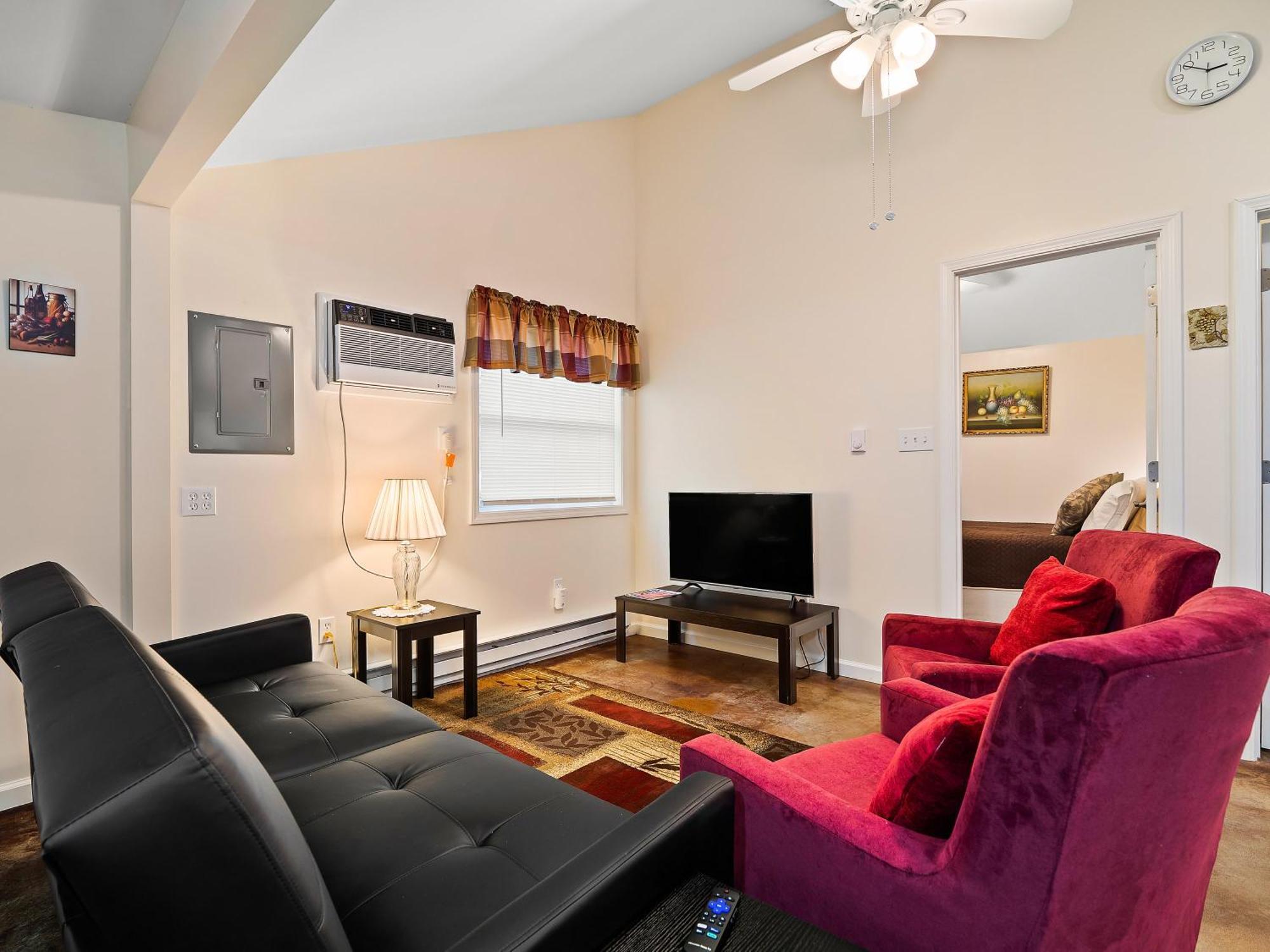 Chardonnay Cottage - Gotl Strip - Cozy & Quaint Geneva Exteriér fotografie